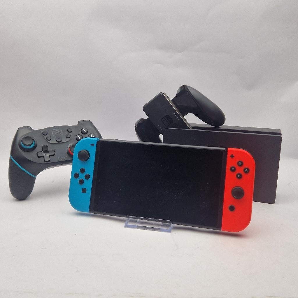 Nintendo Switch NEON compleet in koffer || Nu Voor €199.99!, Ophalen of Verzenden, Gebruikt