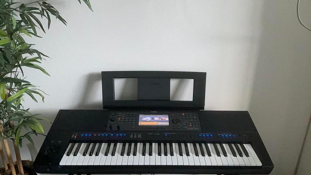 Yamaha PSR-SX700  top keyboard nu aanbieding, Muziek en Instrumenten, Keyboards, Ophalen, 61 toetsen, Yamaha, Zo goed als nieuw