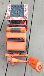 Bruder Unimog met kleepelbak en pijlbord, Kinderen en Baby's, Ophalen of Verzenden, Gebruikt