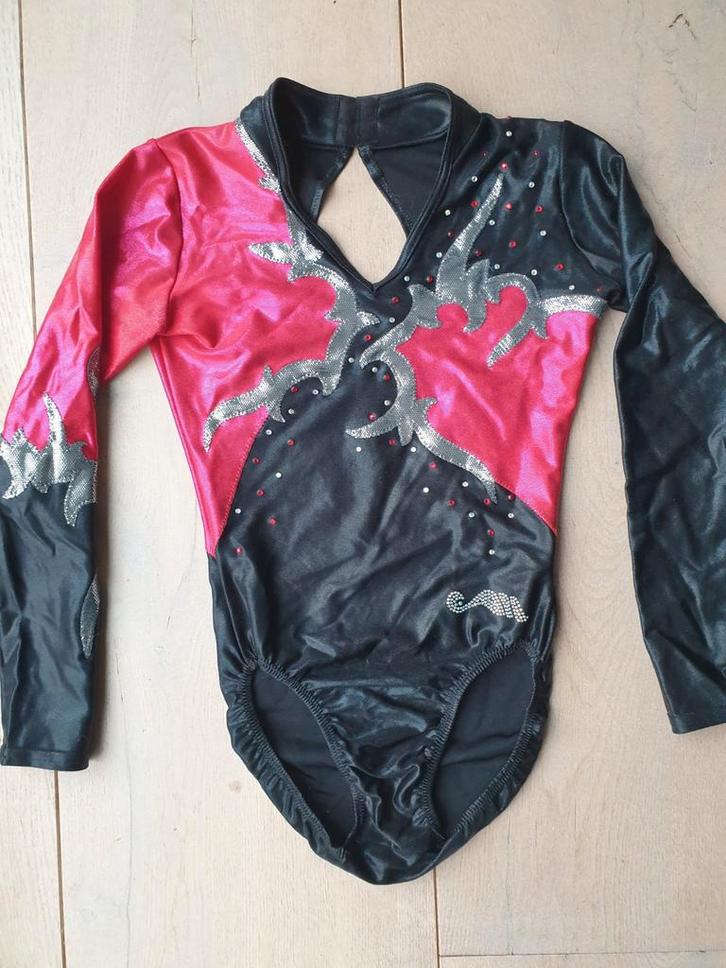 Moreau turnpakje maat 0 / 176, Sport en Fitness, Turnen, Zo goed als nieuw, Turnpak(je), Kindermaat 146 t/m 176, Ophalen of Verzenden