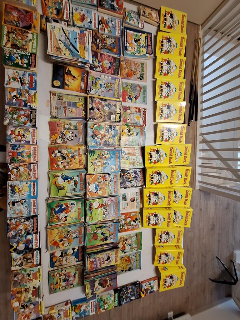 Grote verzameling Donald Duck stripboeken en jaargangen, Ophalen of Verzenden, Gelezen
