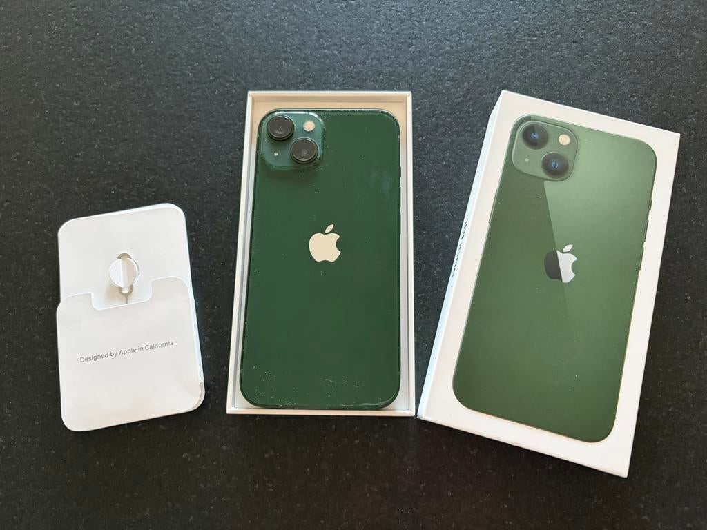 Iphone 13 groen en een Iphone 13 zwart, Ophalen, 88 %, IPhone 13, Zonder simlock