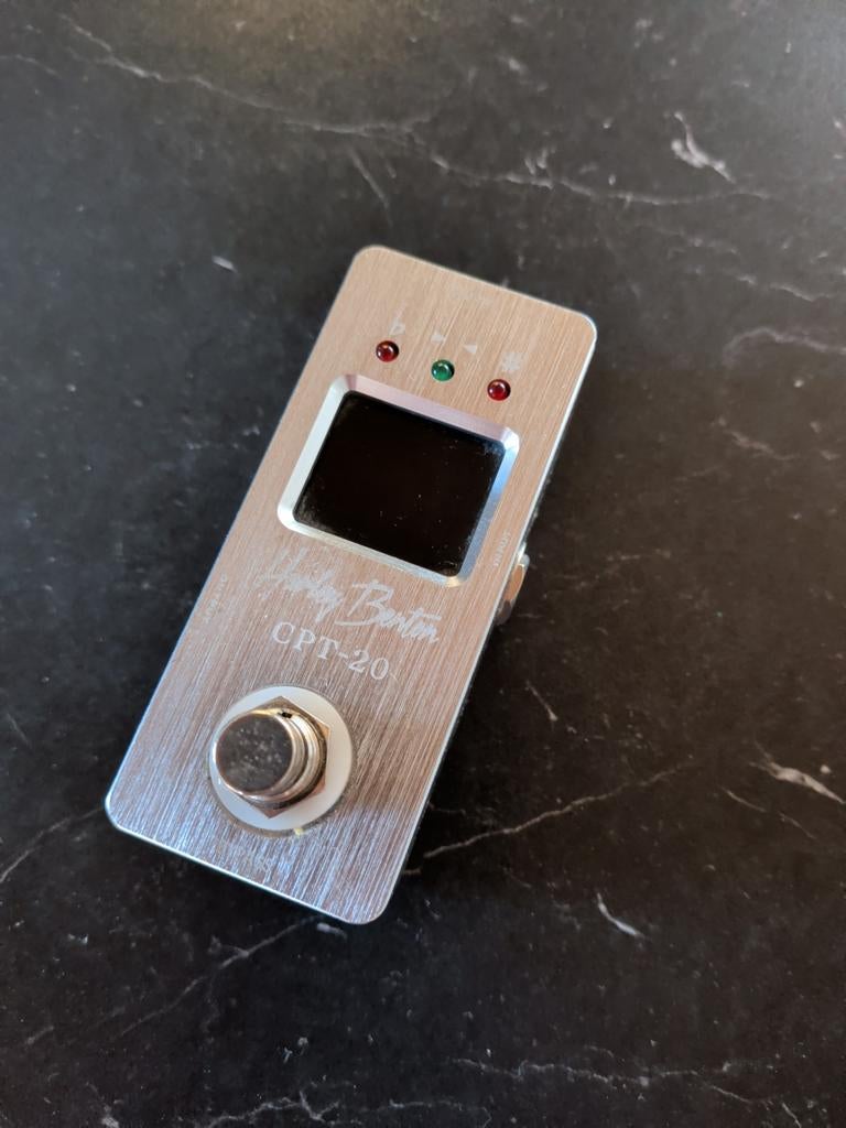 Harley Benton CPT-20 Tuner, Muziek en Instrumenten, Effecten, Ophalen of Verzenden, Zo goed als nieuw