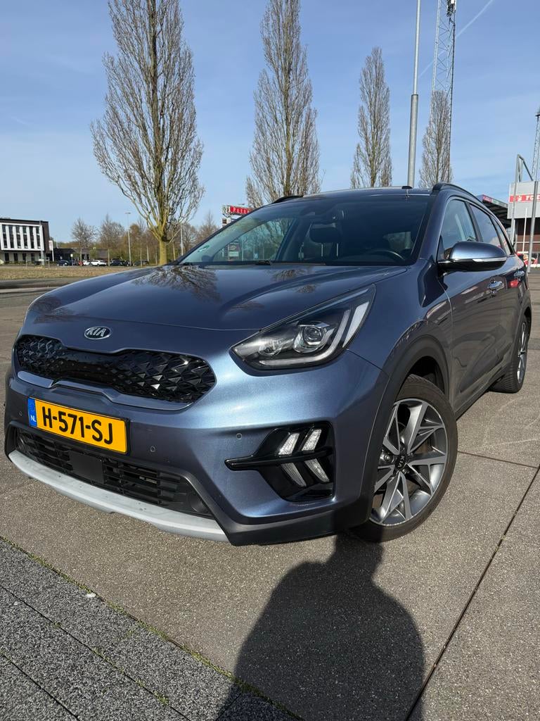 Kia Niro 1.6 HEV Executive Line | Dig. Dash | Pano | Leder, 1580 cc, Blauw, Origineel Nederlands, 75 €/maand