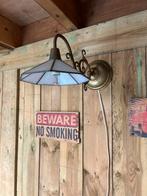 Vintage wandlamp met glas-in-lood kap, Huis en Inrichting, Lampen | Wandlampen, Ophalen, Gebruikt, Glas