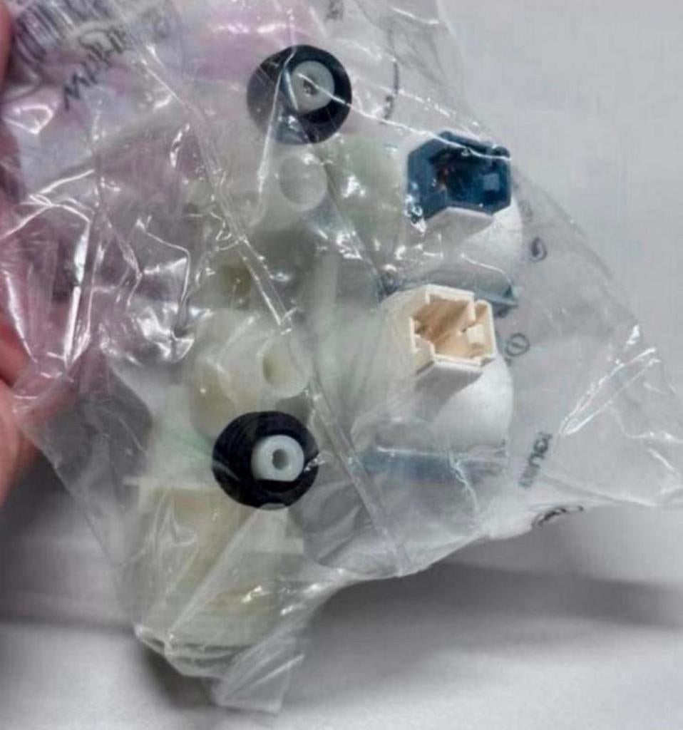 Whirlpool Origineel C00110333 Inlaatventiel-klep 2 voudig, Nieuw, Ophalen of Verzenden, H, H