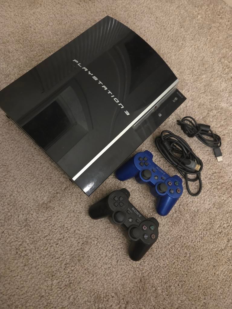 Ps3 orgineel + spellen + 2 controllers + hdmi etc., Phat, Met 2 controllers, Gebruikt, Met games