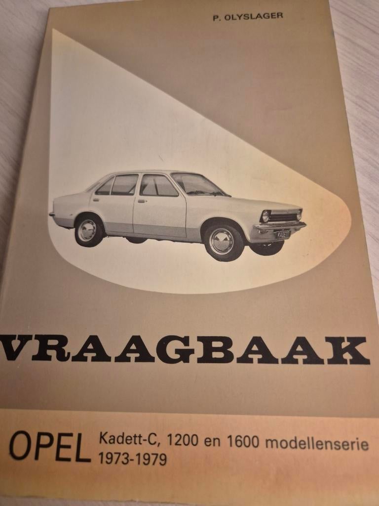 Vraagbaak Opel Kadett C óók luxe Kadett SR COUPÉS 1973 1979, Ophalen of Verzenden