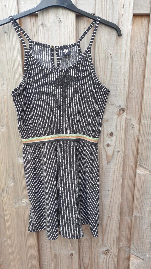Jurk  met spaghettibandjes, Kinderen en Baby's, Kinderkleding | Maat 170, Meisje, Ophalen of Verzenden, Zo goed als nieuw, Jurk of Rok