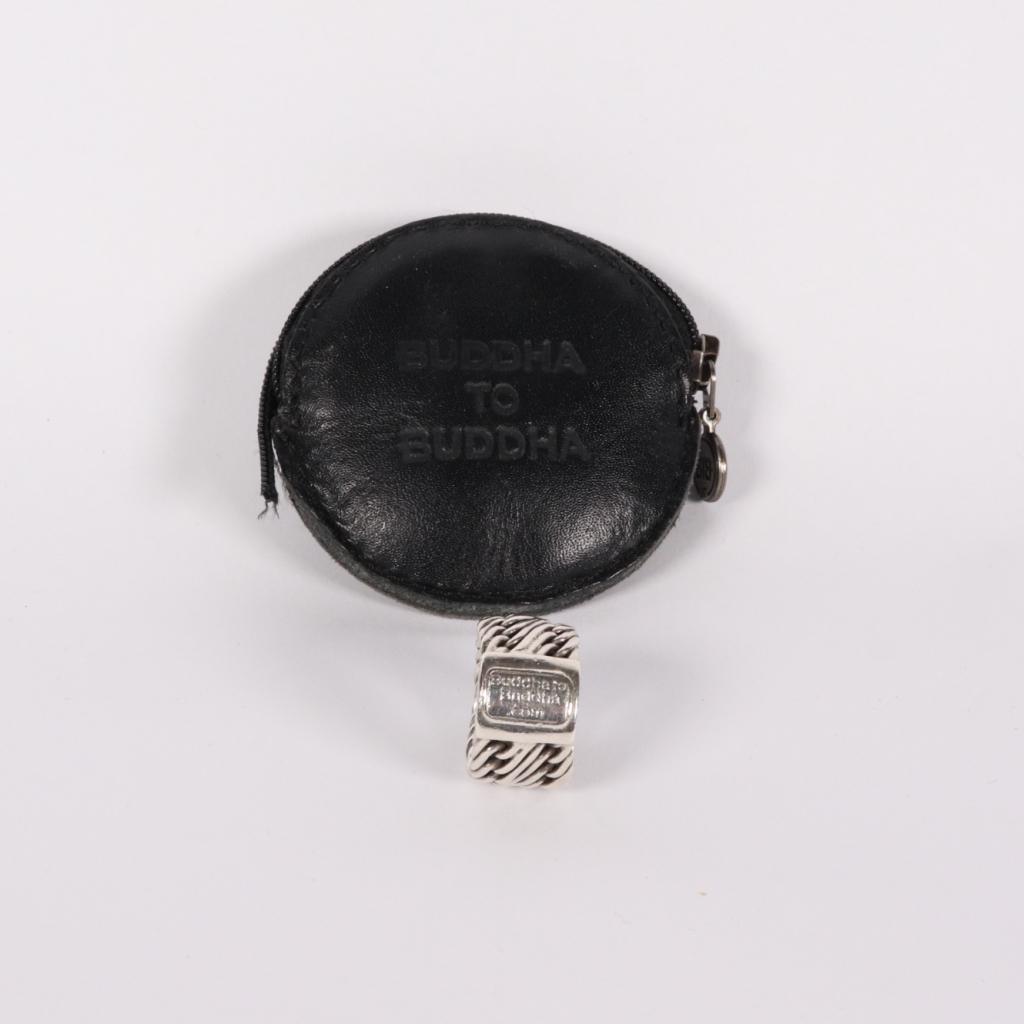 Buddha to Buddha Ring Edwin (Maat 18) - Incl. Garantie (B), Buddha to Buddha, Zo goed als nieuw, Support@buddhatobuddha.com, Buddha to Buddha
Herengracht 419
1017 BP Amsterdam
Netherlands