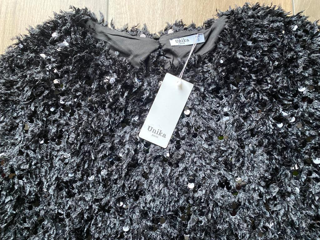 Unika Top Fluffy en Pailletten, Kleding | Dames, Unika, Zwart, Nieuw, Ophalen of Verzenden