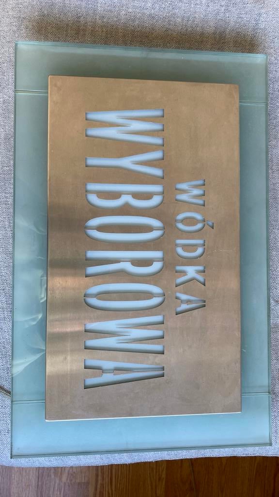 Illuminated advertising box - famous Polish vodka., Ophalen, Gebruikt