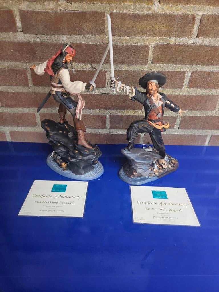 Disney WDCC pirates of the caribbean beelden set van 2, Ophalen, Overige figuren, Zo goed als nieuw, Beeldje of Figuurtje