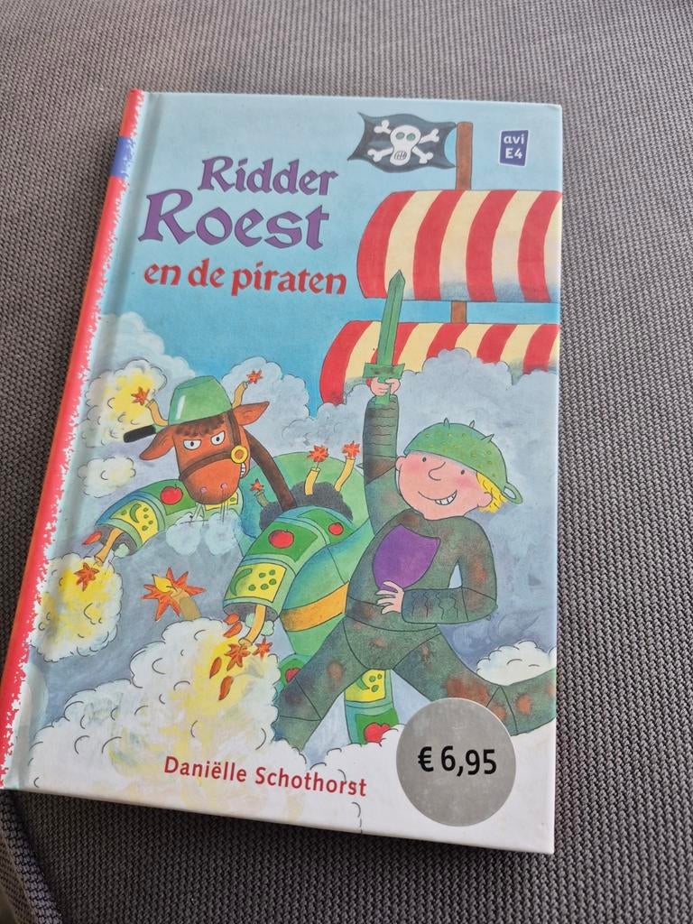 Ridder Roest en de piraten - Daniëlle Schothorst, Boeken, Ophalen of Verzenden, Zo goed als nieuw, Daniëlle Schothorst, Fictie algemeen