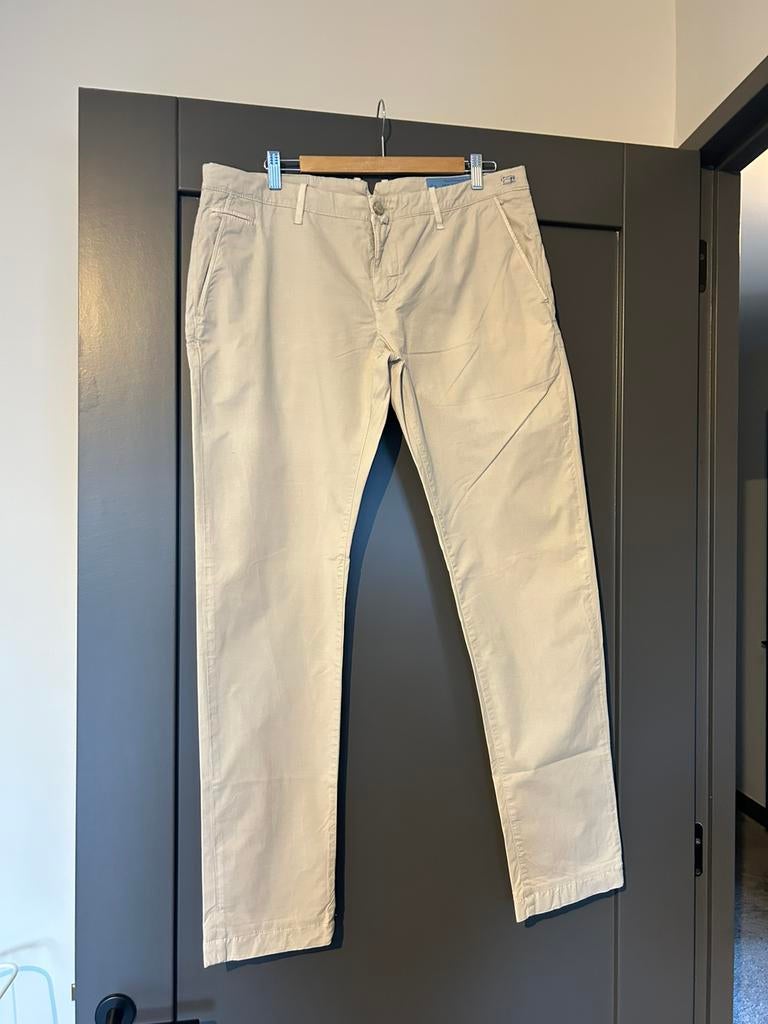 Mooie stretch chino Jacob Cohen maat 38 beige, Verzenden, Gedragen, Overige maten, Beige