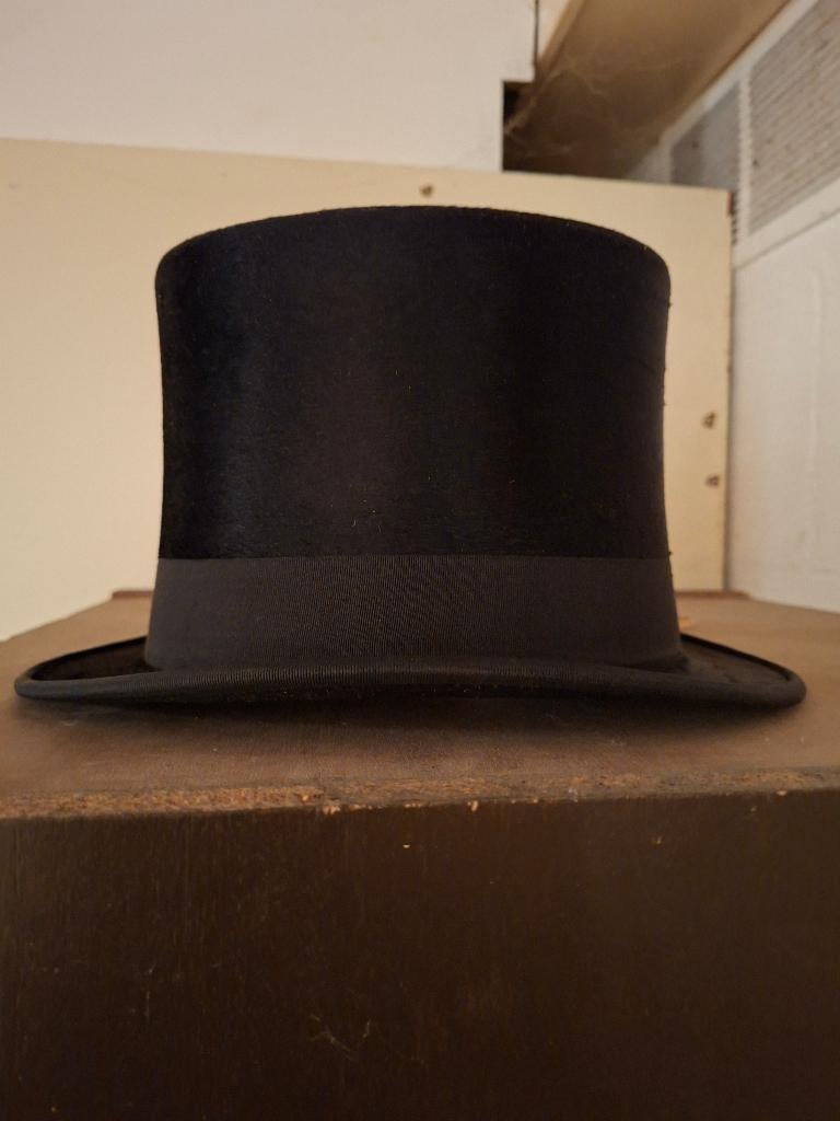 hoge hoed, Ophalen, Gedragen, 58 of 59 cm (L, 7¼ of ⅜ inch), Hoed