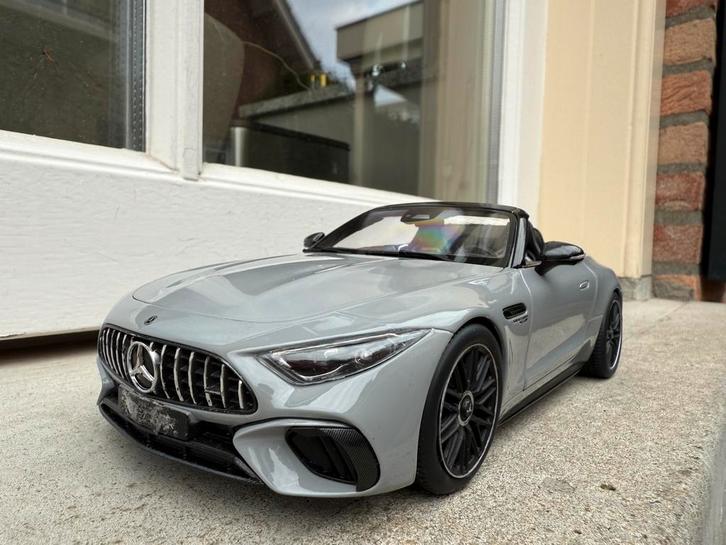 1:18 Mercedes SL63 AMG R232 grijs 2024 iScale, Hobby en Vrije tijd, Modelauto's | 1:18, Zo goed als nieuw, Auto, Overige merken