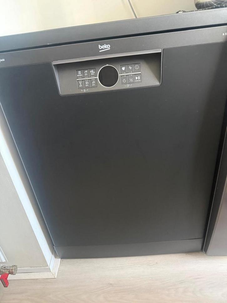 Beko vaatwasser te koop wegens verhuizing, Witgoed en Apparatuur, Vaatwasmachines, Ophalen