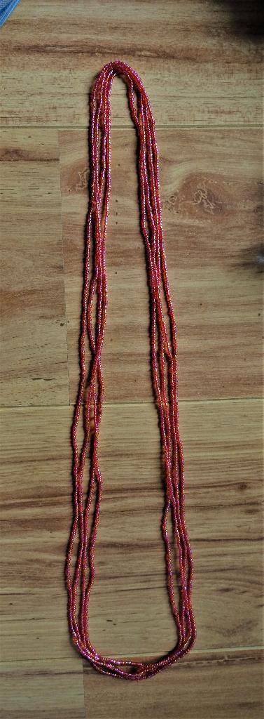 Nieuw: mooie lange ketting oliekralen rood 180 cm Ibiza Boho, Sieraden, Tassen en Uiterlijk, Kettingen, Ophalen of Verzenden, Nieuw
