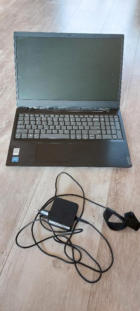 Lenovo IdeaPad S145-15IGM/4GB/119 SSD/In Celeron1.1GHz/15.6", Computers en Software, Windows Laptops, Gebruikt, 15 inch, SSD, Minder dan 2 Ghz