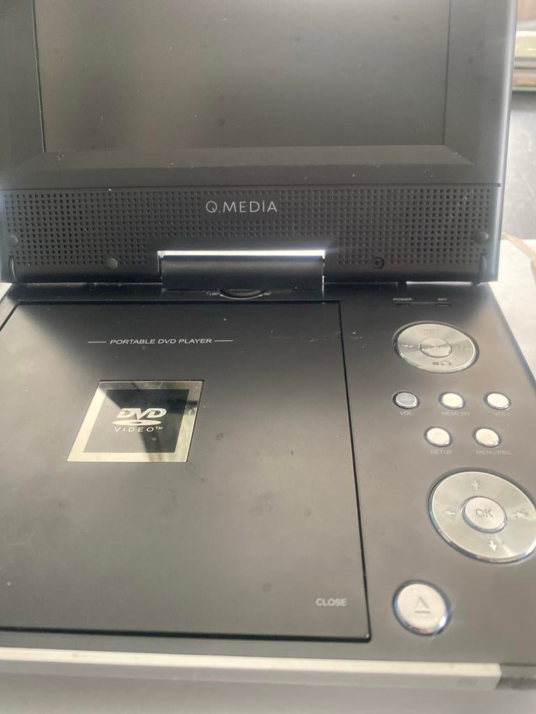 Draagbare DVD/CD Speler - Q.MEDIA met afstandsbediening, Gebruikt, Draagbaar, Ophalen of Verzenden, Overige merken