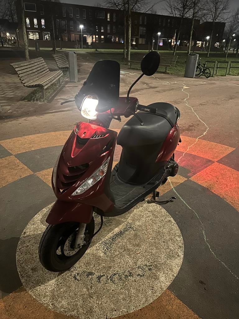 Zip 2022 IGET - 8000 km - Direct leverbaar 1449!, Ophalen of Verzenden, Gebruikt, Overige typen, Piaggio