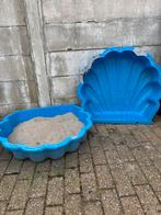 Schelp zandbak met extra deksel en speelzand, Kinderen en Baby's, Speelgoed | Buiten | Zandbakken, Ophalen, Gebruikt