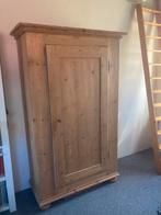 Grenen meidenkast, Ophalen