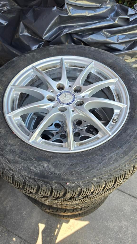 Mercedes banden met velgen, Auto-onderdelen, Banden en Velgen, Gebruikt, 16 inch, Banden en Velgen, 225 mm