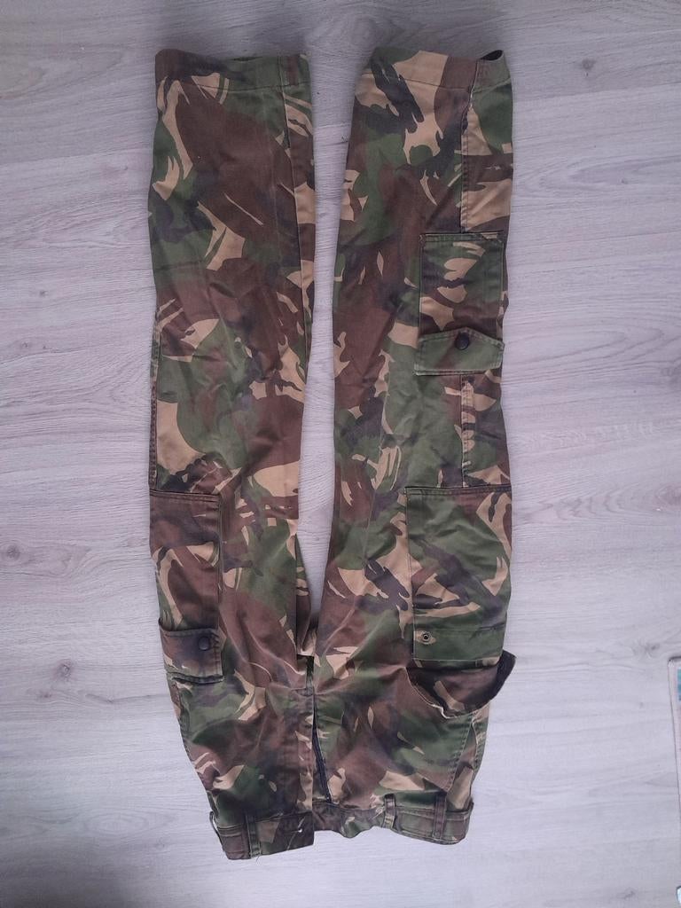 Militair camouflage uniform (broek en jas), Ophalen, Gedragen, Groen, Maat 52/54 (L)