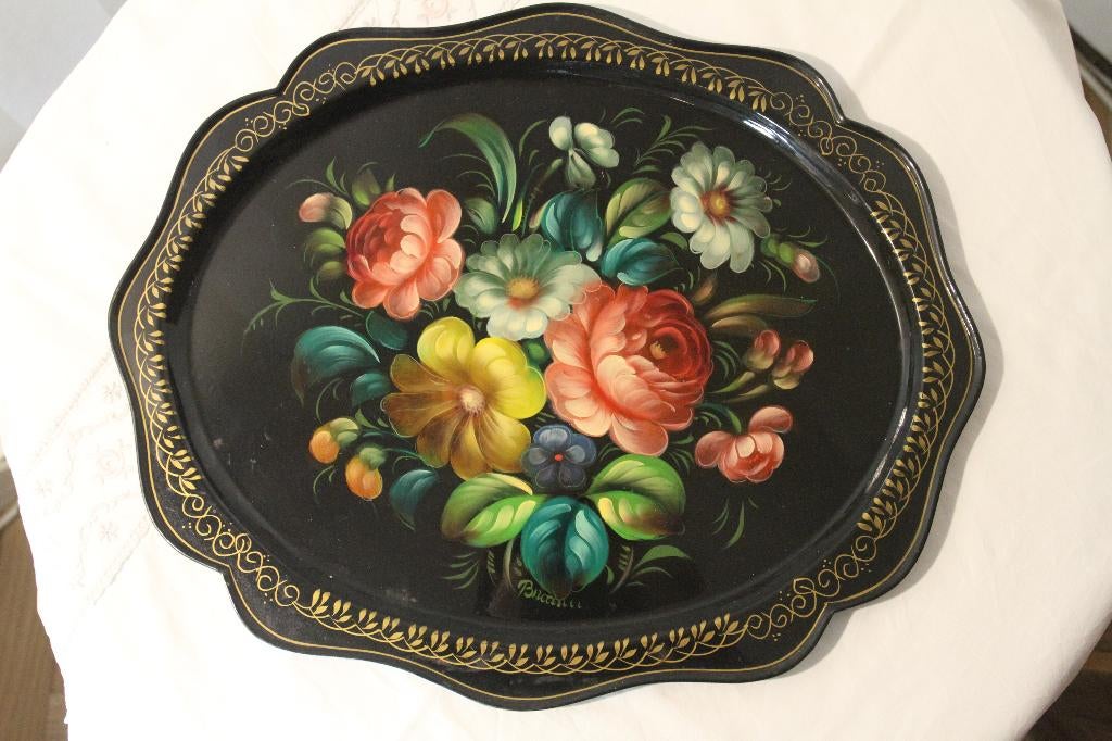 Zhostovo dienblad, Ophalen, Zo goed als nieuw, Ovaal, Metaal