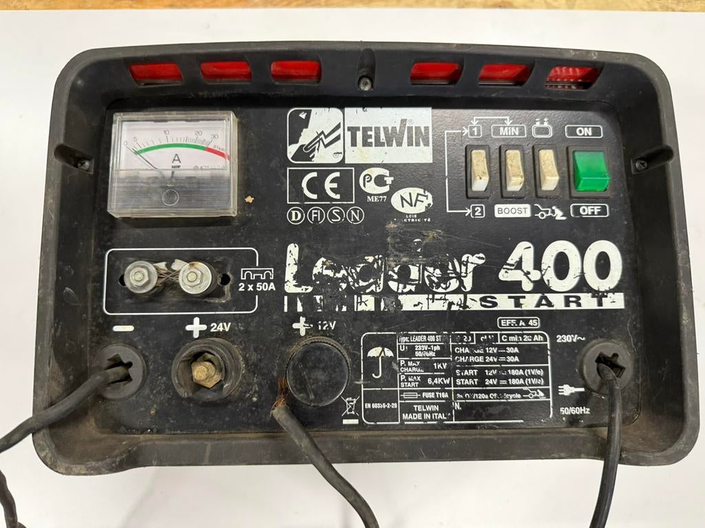 Telwin accu lader + booster 12 Volt en 24 volt, Auto-onderdelen, Ophalen, Gebruikt