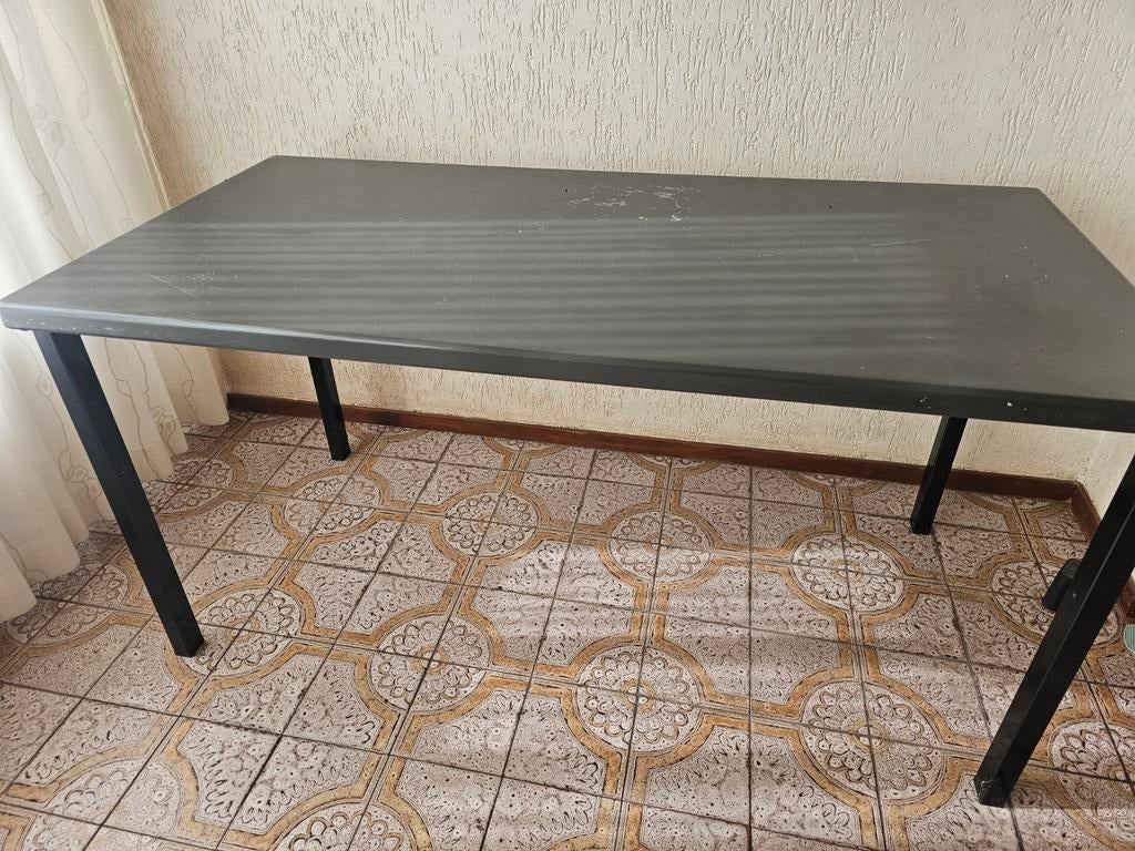 Degelijke tafel 200x75 cm, Ophalen