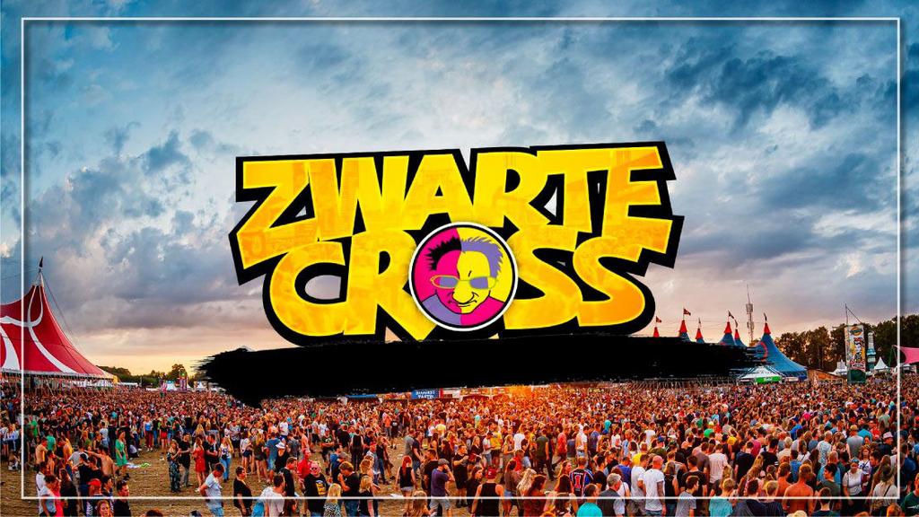 GEZOCHT campingkaart zwarte cross met camper, Tickets en Kaartjes, Twee personen