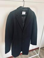 Black long winter coat men S size, Kleding | Heren, Jassen | Winter, Ophalen, Zwart, Zo goed als nieuw, Maat 46 (S) of kleiner