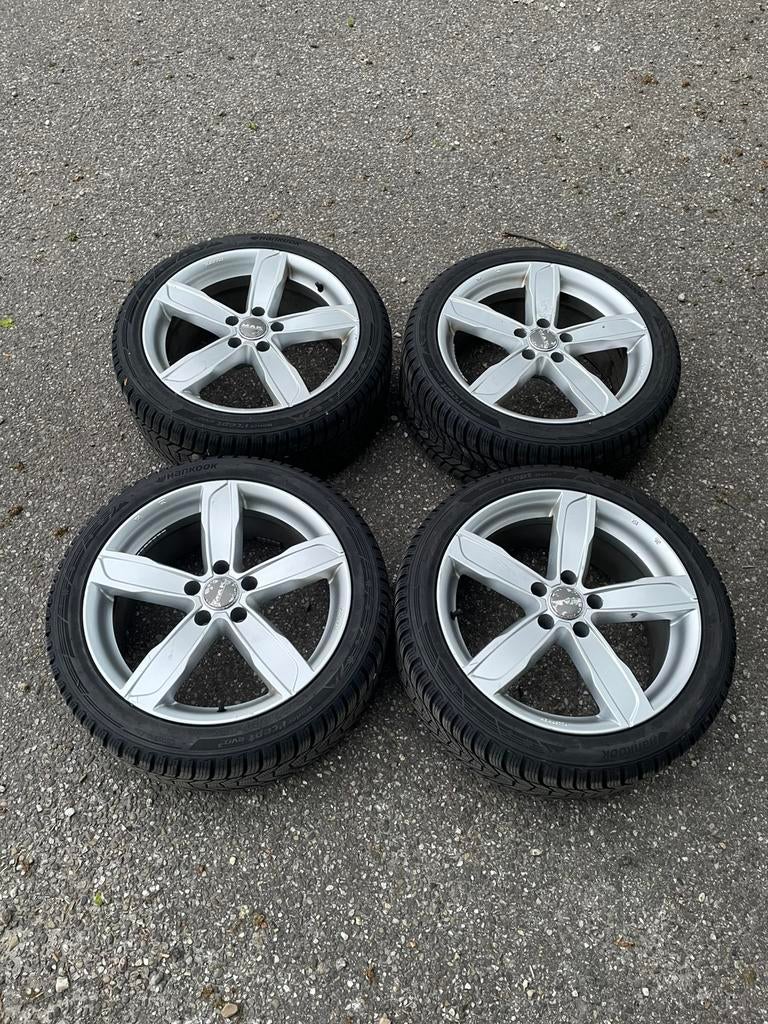 Audi 18 inch winterset 245/40/18 | Nieuwe banden, Auto-onderdelen, Banden en Velgen, Banden en Velgen, Winterbanden, 18 inch, 245 mm
