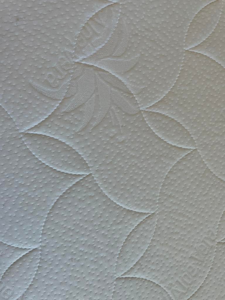 Topper 160 x 200  gratis af te halen in Leiden, Ophalen, Gebruikt, Wit, Overige typen