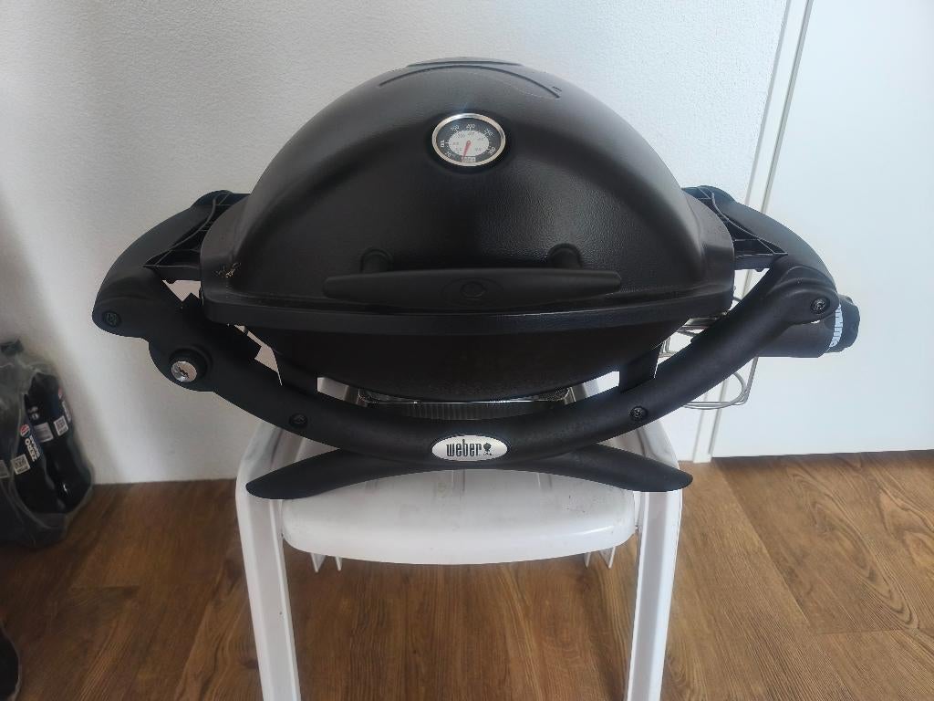 Weber barbecue Q1200, Ophalen, Gebruikt, WEBER