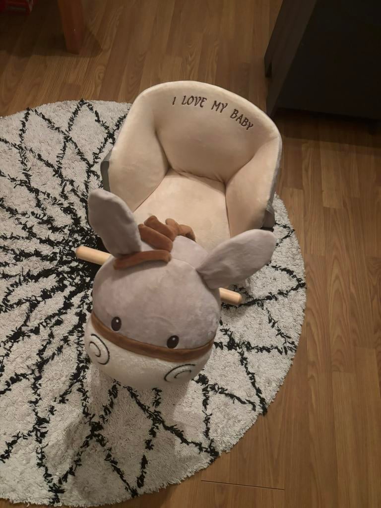 Schommel stoeltje, Kinderen en Baby's, Kinderkamer | Tafels en Stoelen, Ophalen, Zo goed als nieuw, Stoel(en)