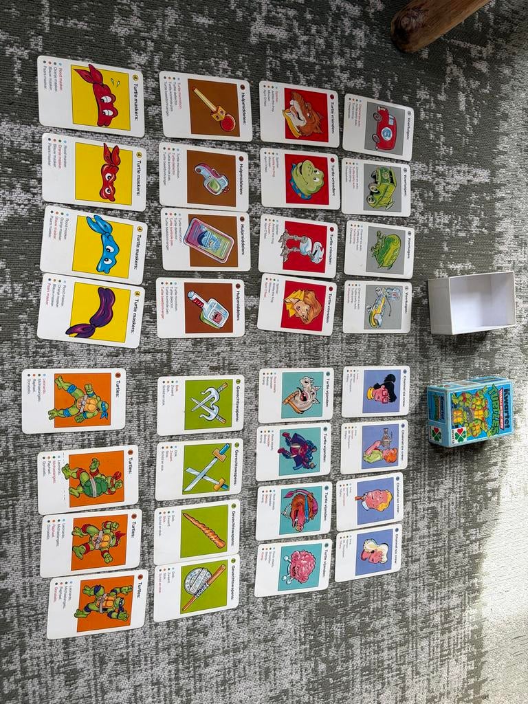 Teenage Mutant Hero Turtles Kwartetspel, Hobby en Vrije tijd, Gezelschapsspellen | Bordspellen, Ophalen of Verzenden, Gebruikt