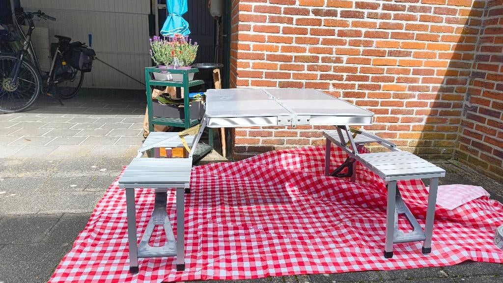 Bo Camp campingtafel /picknicktafel aluminium, Ophalen of Verzenden, Zo goed als nieuw, Campingtafel