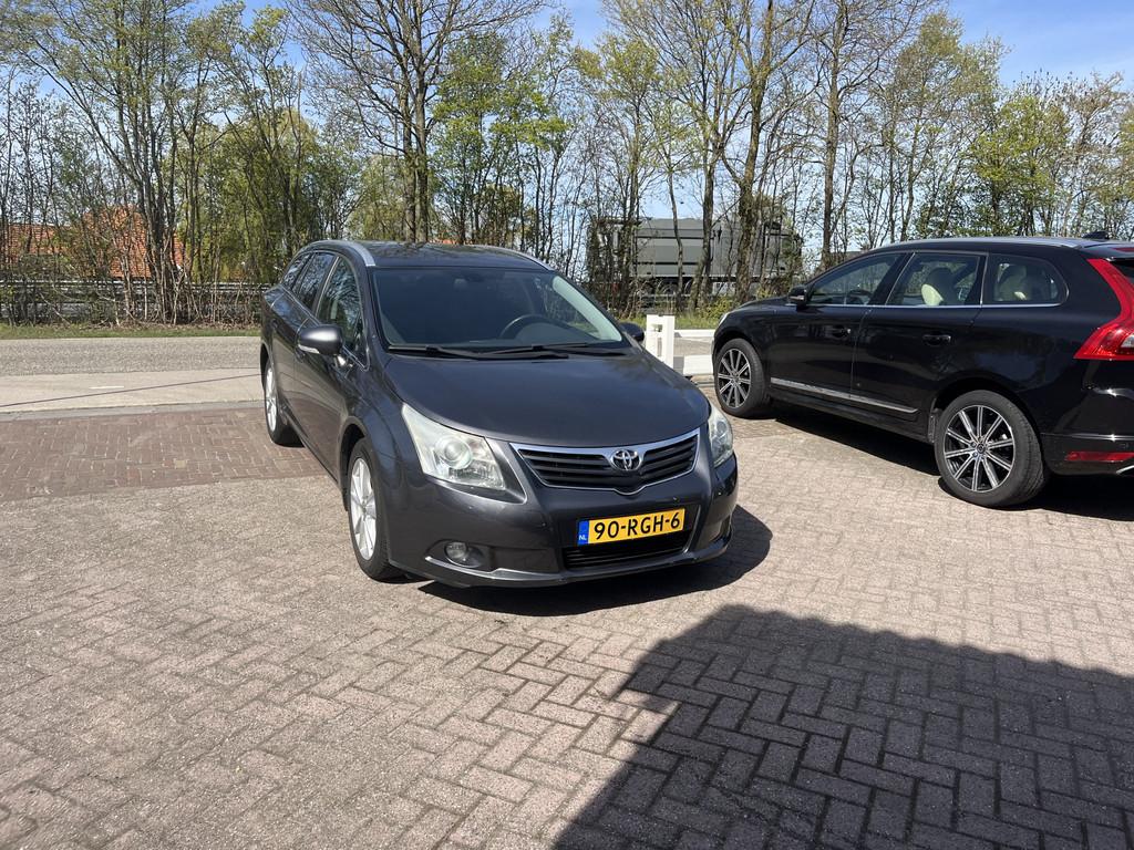 Toyota Avensis wagon 1.8 VVTi Business AUTOMAAT TREKHAAK CAM, Euro 5, 4 cilinders, Origineel Nederlands, Grijs