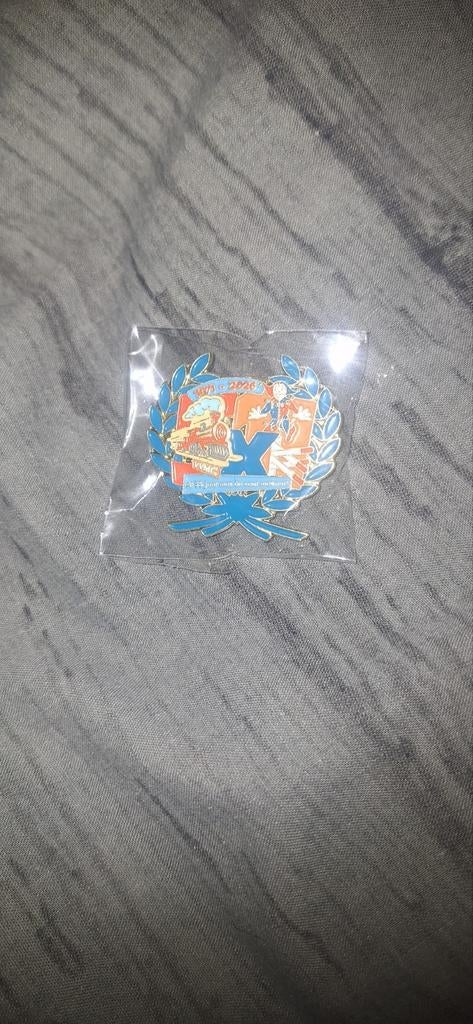 VVMC 2026 Pin - Nieuw in verpakking, Verzamelen, Ophalen of Verzenden, Nieuw, Transport, Speldje of Pin