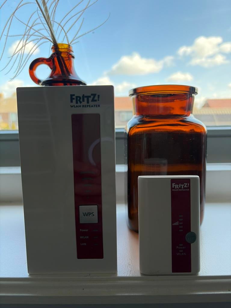Fritz Wifi Repeater Set: 1750E & 310, Computers en Software, Routers en Modems, Ophalen of Verzenden, Gebruikt