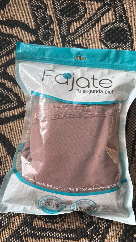 Fajate colombia drukpak maat s/m, Ophalen of Verzenden, Beige, Body of Korset
