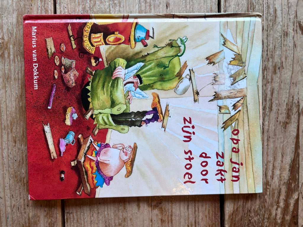 Opa Jan zakt door zijn stoel - Marius van Dokkum, Ophalen of Verzenden, Zo goed als nieuw, Fictie algemeen