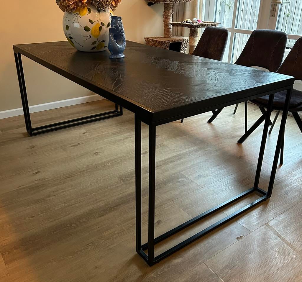 Zwarte eettafel visgraat 190 x 95, Huis en Inrichting, Tafels | Eettafels, Ophalen, Gebruikt, 50 tot 100 cm, Vijf personen of meer