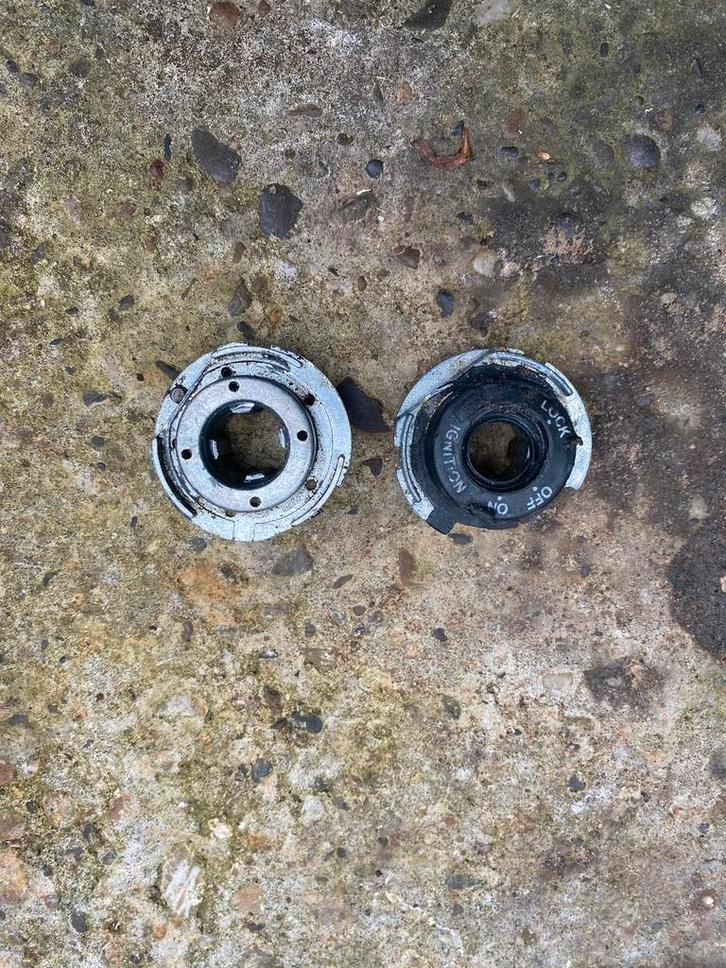 Piaggio zip 2000 contacthuls 50cc 125cc 180cc, Motoren, Tuning en Styling, Ophalen of Verzenden