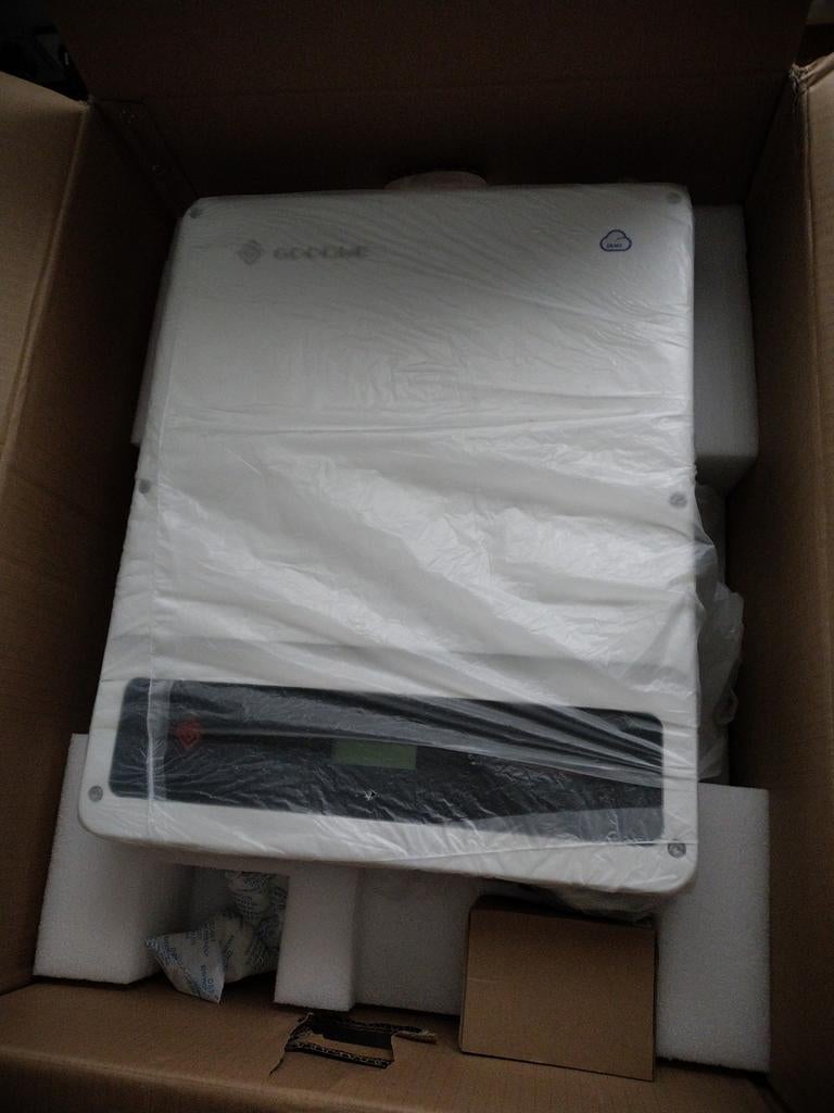 Goodwe omvormer, Ophalen of Verzenden