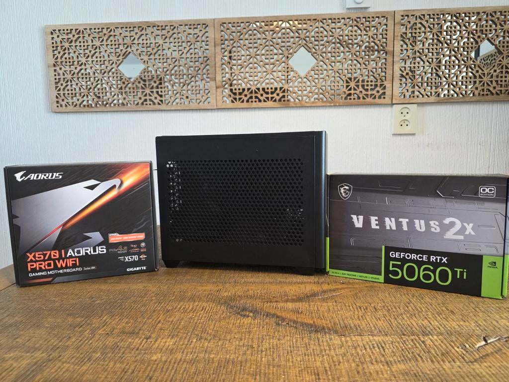 Compacte gaming pc: Ryzen 7, 5060 TI 16gb 1tb SSD, Computers en Software, Desktop Pc's, Ophalen, Zelf gebouwde pc, Virtual Reality